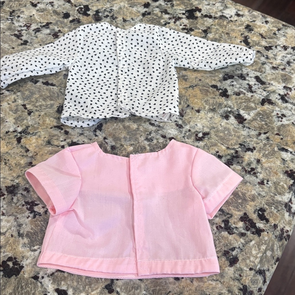 18 inch doll lot of 9 pieces doll clothing - pjs dress overalls tops bottoms - Picture 5 of 13